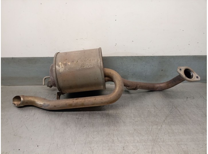 Recambio de tubo escape trasero para toyota yaris (_p13_) 1.5 hybrid (nhp130_) referencia OEM IAM 10Y01 174300M120 FUTABA