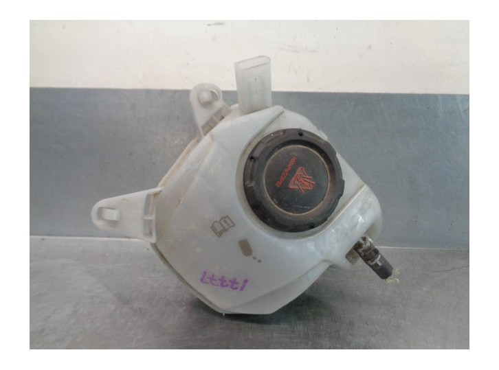 Recambio de deposito expansion para skoda scala (nw) 1.0 tsi referencia OEM IAM 2Q0121407D  