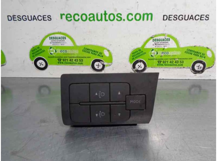 Recambio de mando luces salpicadero para peugeot boxer caja cerrada (rs 3000) (330/333) 2007 ) 2.2 hdi cat referencia OEM IAM B5