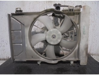 Recambio de electroventilador para toyota yaris 1.3 16v cat referencia OEM IAM 163630D090 MF4227504970 DENSO
