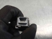 Recambio de warning para toyota yaris 1.3 16v cat referencia OEM IAM 843320D020 