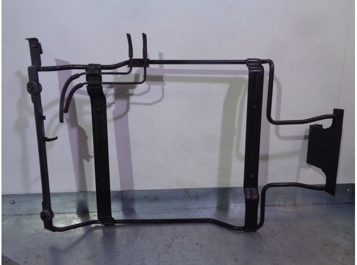 Recambio de soporte radiadores para hyundai santa fe (bm) 2.2 crdi cat referencia OEM IAM 827327800 