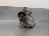 Recambio de soporte alternador para hyundai santa fe (bm) 2.2 crdi cat referencia OEM IAM 3747227000 