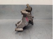 Recambio de soporte alternador para hyundai santa fe (bm) 2.2 crdi cat referencia OEM IAM 3747227000 