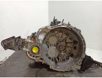 Recambio de caja cambios para kia carnival 2.9 crdi cat referencia OEM IAM 4300038050 Y060611060 WIA