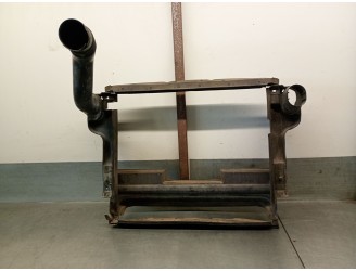 Recambio de calandra delantera de radiador para mercedes-benz clase m (w164) 5.0 v8 24v cat referencia OEM IAM A1645000016 A1645