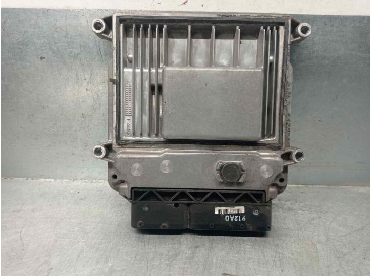 Recambio de centralita motor uce para kia rio ii (jb) 1.4 16v referencia OEM IAM 3910026CF0  KEFICO