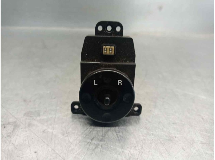 Recambio de mando retrovisor para kia rio ii (jb) 1.4 16v referencia OEM IAM 935301G100  