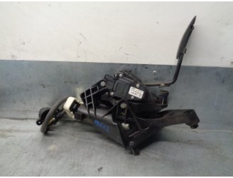 Replacement throttle pedal potentiometer for Jaguar XJ 4.2 V8 32V CAT OEM IAM reference 6PV00873702 