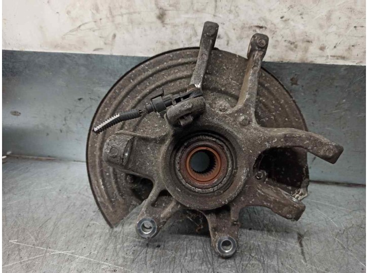 Replacement rear right steering knuckle for Jaguar XJ 4.2 V8 32V cat OEM IAM reference C2C1120 