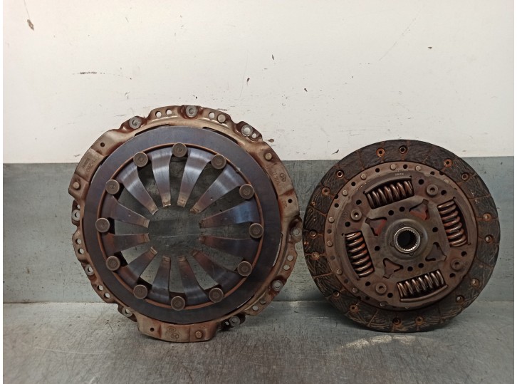 Recambio de kit embrague para hyundai ioniq referencia OEM IAM 410712B001  