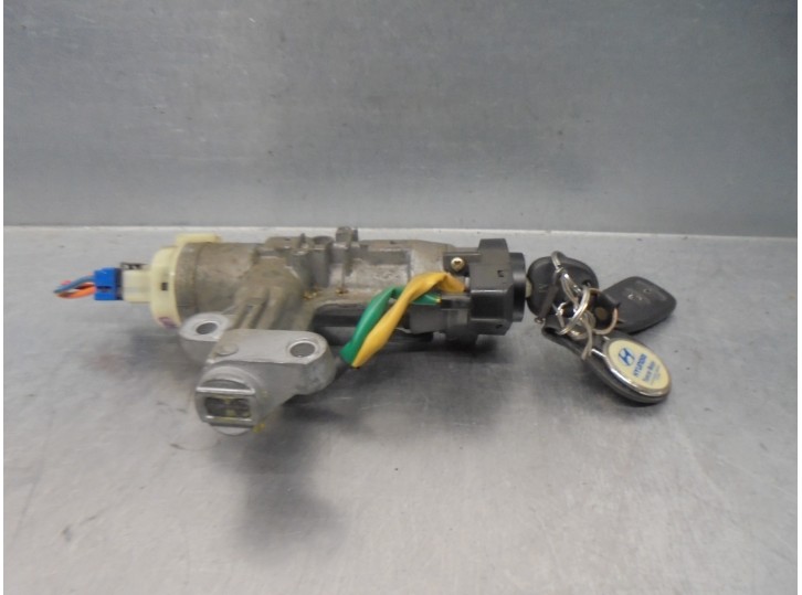 Replacement ignition switch for Hyundai Santa Fe (BM) 2.2 CRDi cat OEM IAM reference 819102B000 