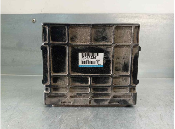 Recambio de centralita motor uce para mitsubishi space star (dg0) 1.3 cat referencia OEM IAM MD354341  