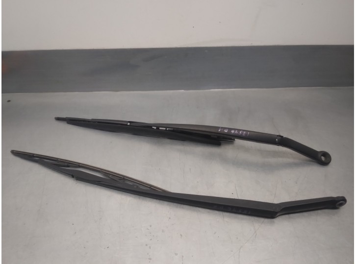 Recambio de brazo limpia delantero izquierdo para bmw serie 3 berlina (e46) 2.0 16v diesel cat referencia OEM IAM 61619071613 