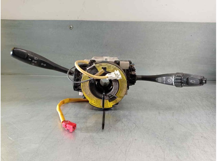 Recambio de mando luces para mitsubishi space star (dg0) 1.3 cat referencia OEM IAM MR368915  