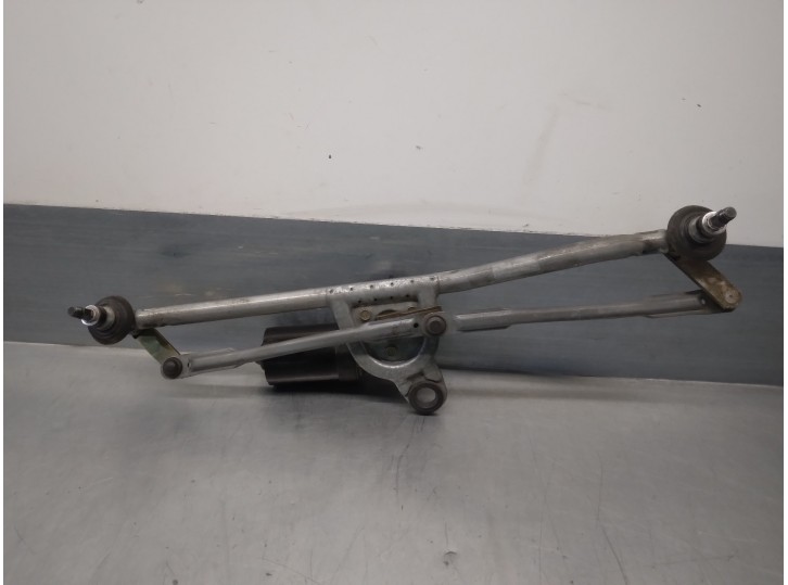 Recambio de motor limpia delantero para bmw serie 3 berlina (e46) 2.0 16v diesel cat referencia OEM IAM 61617071693 0589909291 B