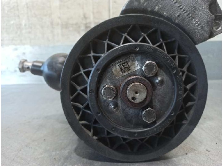 Recambio de bomba servodireccion para bmw serie 7 (e65/e66) 3.0 24v cat referencia OEM IAM 7795298 
