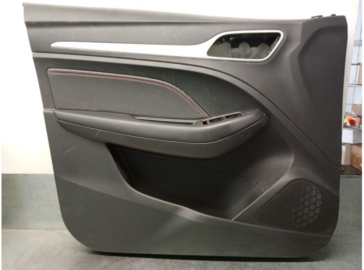 Recambio de guarnecido puerta delantera izquierda para mg mg zs suv (azs1) 1.5 vti referencia OEM IAM 10819304ASA  