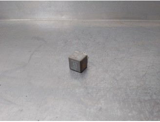 Recambio de rele para » otros... 3.9t 17s 120 m-bus vespino 130e referencia OEM IAM 141951253B RELE 53 