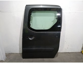 Recambio de puerta lateral corredera izquierda para peugeot partner kombi 1.6 16v hdi cat referencia OEM IAM 9831169780 98311697