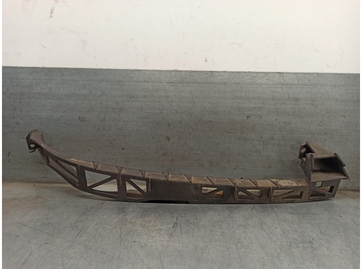 Recambio de soporte faro derecho para mazda 3 berlina (bk) 1.6 cd diesel cat referencia OEM IAM BP4K50151 