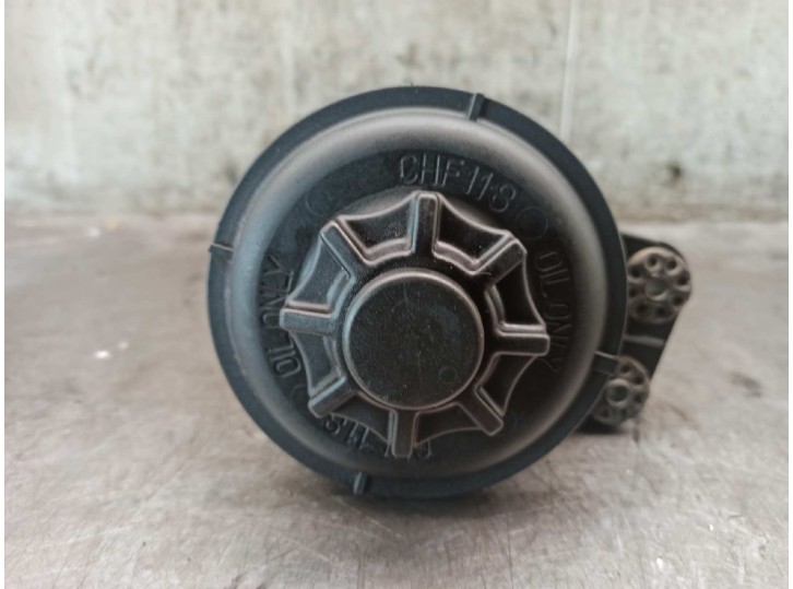 Recambio de deposito servo para bmw serie 7 (e65/e66) 3.0 24v cat referencia OEM IAM 10617211  