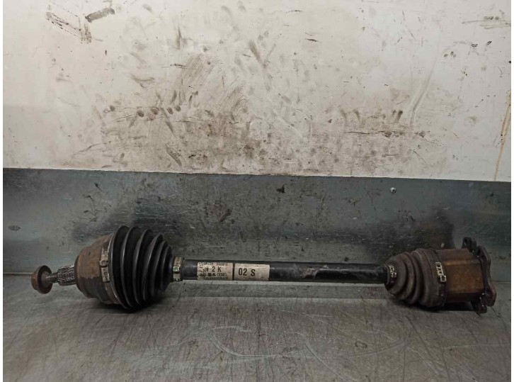 Recambio de transmision delantera derecha para audi a6 berlina (4f2) 2.7 v6 24v tdi referencia OEM IAM 4F0407272K 