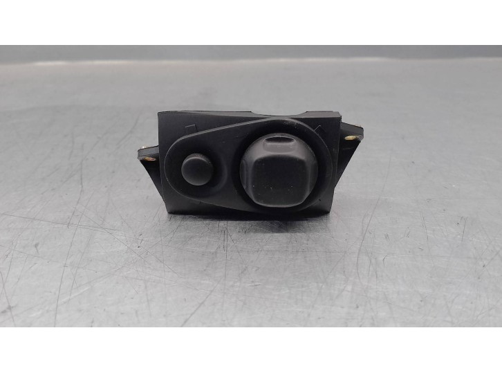 Recambio de mando para audi a8 (4e2) 4.0 v8 32v tdi biturbo cat (ase) referencia OEM IAM 4E0953551 