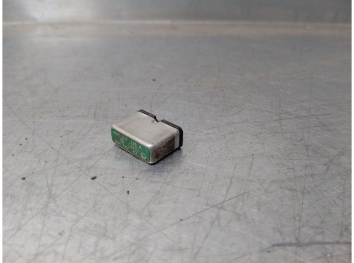 Recambio de rele para seat altea (5p1) 1.9 tdi referencia OEM IAM 443937105A  