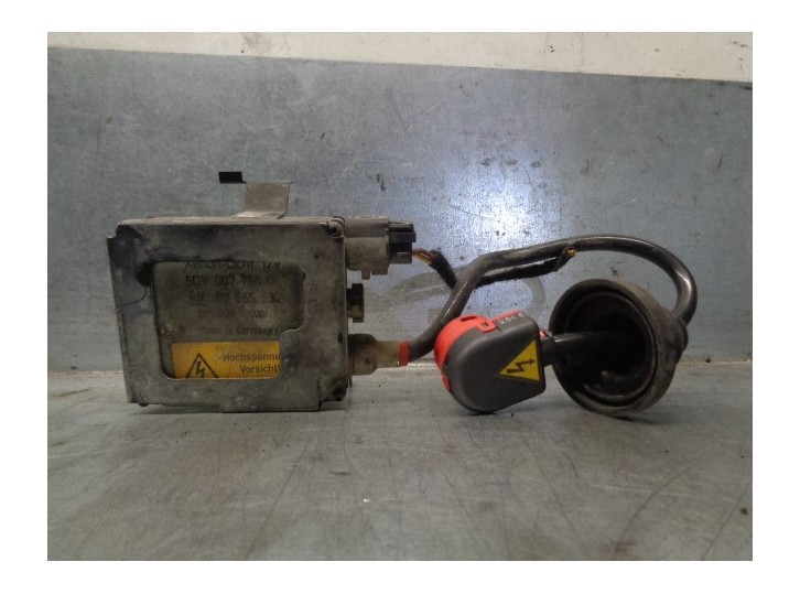 Recambio de centralita faros xenon para opel omega b 2.5 v6 cat (l80) referencia OEM IAM 90565932 5DV00776005 HELLA