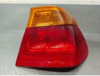 Replacement right rear tail light for BMW 3 Series saloon (E46) 2.0 16V diesel cat OEM IAM reference 63218364922 5 DOORS