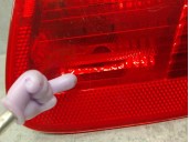 Recambio de piloto trasero derecho para bmw serie 3 berlina (e46) 2.0 16v diesel cat referencia OEM IAM 8364924 DE PORTON 5 PUER