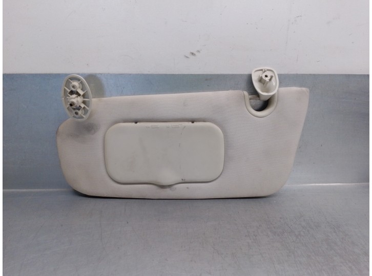 Recambio de parasol izquierdo para jeep compass 2.0 crd cat referencia OEM IAM 1FA13DW1AA 