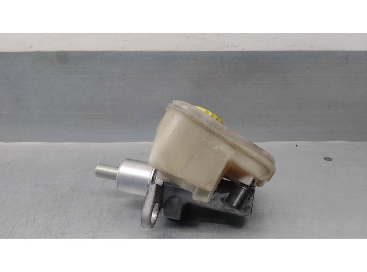 Recambio de bomba freno para audi a8 (4e2) 4.0 v8 32v tdi biturbo cat (ase) referencia OEM IAM 4E0611301 