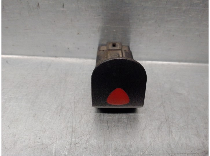 Recambio de warning para nissan kubistar (x76) 1.5 dci turbodiesel cat referencia OEM IAM 523539 