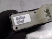 Recambio de mando elevalunas trasero izquierdo para jeep compass 2.0 crd cat referencia OEM IAM 56040693AD  