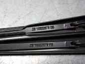 Replacement front right wiper arm for MG MG ZS SUV (AZS1) 1.5 VTi OEM IAM reference 10322679 10322679 