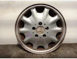 Recambio de llanta para mercedes-benz clase e (w210) berlina 2.3 16v cat referencia OEM IAM A2104010102 R157JX15H2ET37 