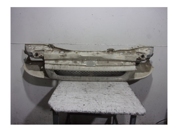Recambio de panel frontal para ford transit mod. 2000 combi 2.4 tde cat referencia OEM IAM 4628153 DE FIBRA 