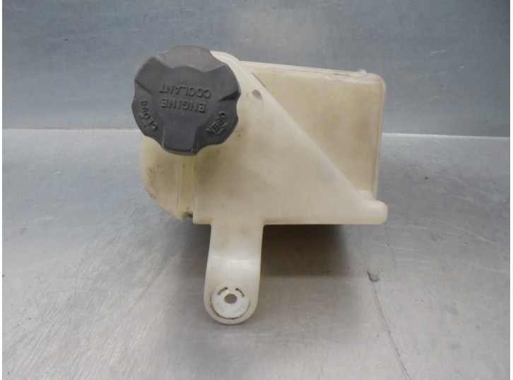 Recambio de deposito expansion para hyundai ix20 1.4 crdi cat referencia OEM IAM 254301P000 254301P200 