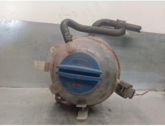 Replacement expansion tank for Volkswagen Golf V Plus (1KP) 1.9 OEM IAM reference 1K0121407A 1K0121407A 