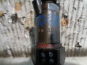 Recambio de inyector para ford mondeo berlina (gd) 1.8 turbodiesel cat referencia OEM IAM LCR6705301E DELPHI