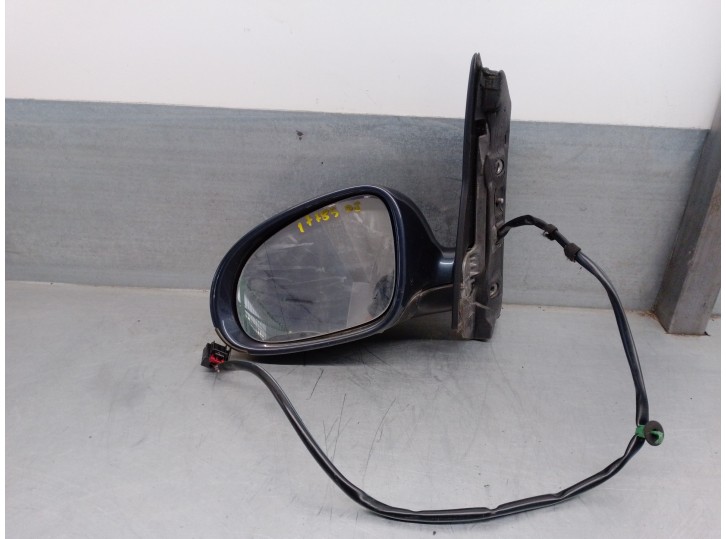 Replacement left wing mirror for Volkswagen Golf V Plus (1KP) 1.9 OEM IAM reference 5M1857507A 6 PINS 5 DOORS