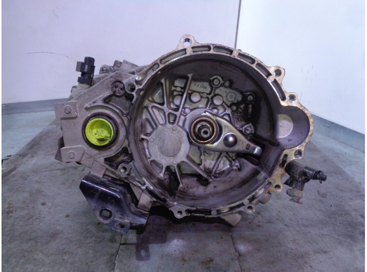 Replacement gearbox for Hyundai ix20 1.4 CRDi CAT OEM IAM reference WDJ6 554525 4300032457