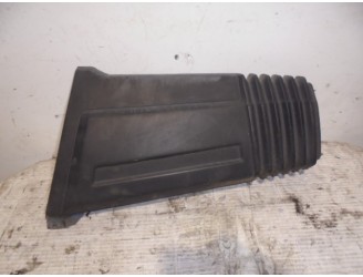 Recambio de molduras delanteras para volvo serie 740 berlina/familiar 2.3 referencia OEM IAM 1325717 NEGRA TEXTURADA 