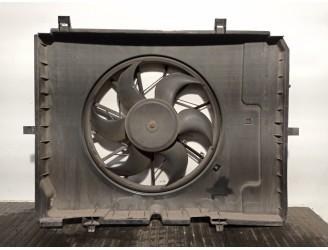 Recambio de electroventilador para mercedes-benz clase e (w210) berlina 2.3 16v cat referencia OEM IAM A2105051255 0130303816 BO