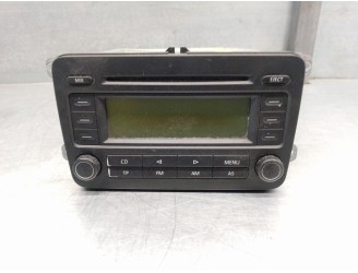 Replacement audio system / CD radio for Volkswagen Golf V Plus (1KP) 1.9 OEM IAM reference 5M0035186 