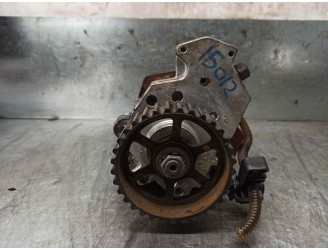 Recambio de bomba inyeccion para renault megane ii classic berlina 1.9 dci diesel referencia OEM IAM 8200108225 0445010075 BOSCH