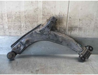 Recambio de brazo suspension inferior delantero izquierdo para daewoo nexia 1.5 cat referencia OEM IAM 