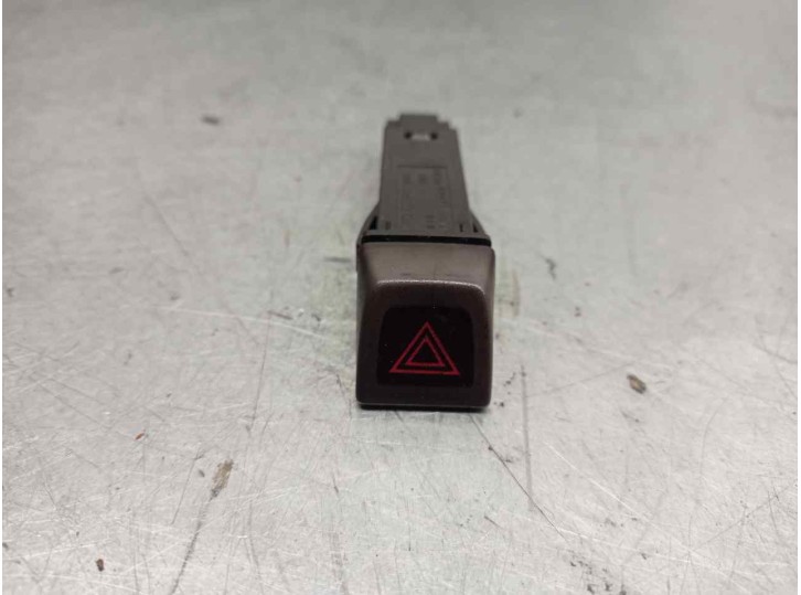 Recambio de warning para volvo s40 berlina 2.0 diesel cat referencia OEM IAM 30739296 
